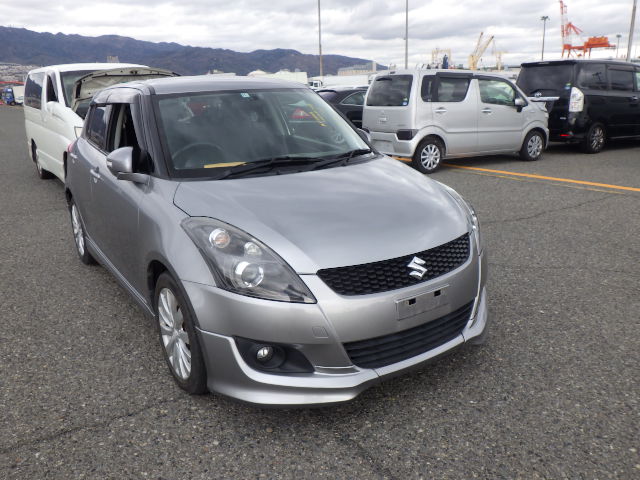 2012 SUZUKI SWIFT RS